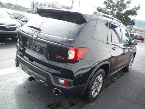 Used 2023 Honda Passport TrailSport image 8
