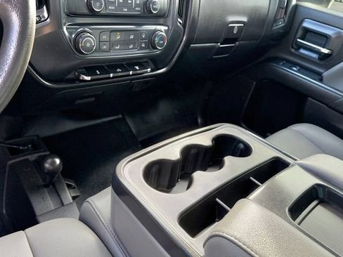 Used 2017 Chevrolet Silverado 2500 W/T w/ WT Fleet Convenience Package AWD/4WD image 25