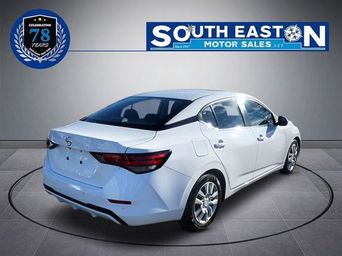 Used 2022 Nissan Sentra S image 6