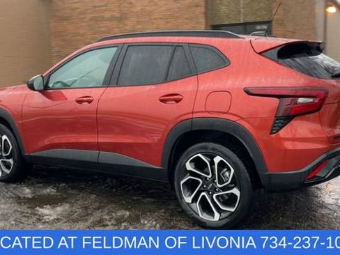 Used 2024 Chevrolet Trax RS w/ Driver Confidence Package image 6