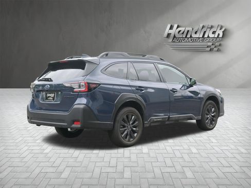 Certified 2025 Subaru Outback Onyx Edition AWD/4WD image 9