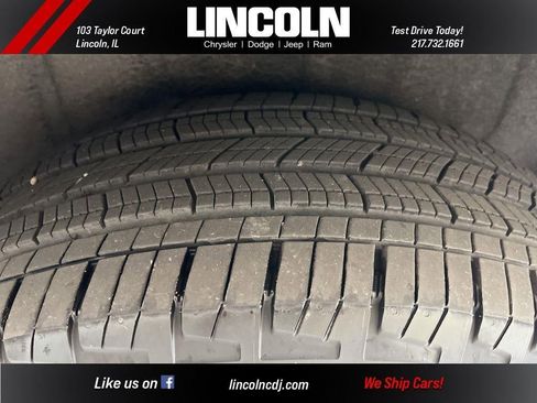 Used 2021 Dodge Durango SXT image 30