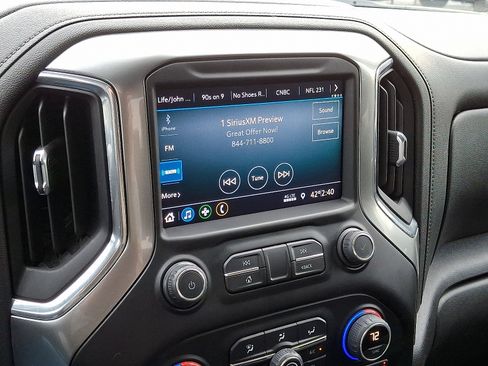 Used 2021 Chevrolet Silverado 1500 RST image 17