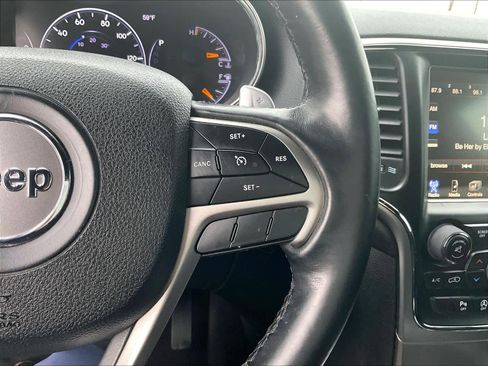 Used 2017 Jeep Grand Cherokee Altitude image 20
