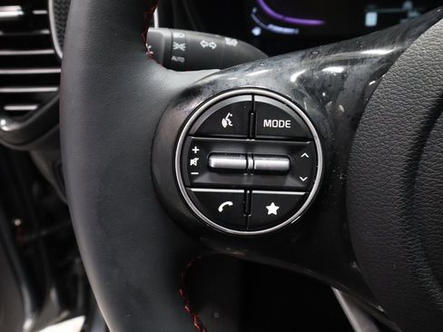 Used 2024 Kia Soul GT-Line image 29