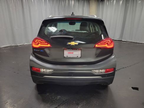 Used 2017 Chevrolet Bolt Premier w/ Driver Confidence II Package image 8