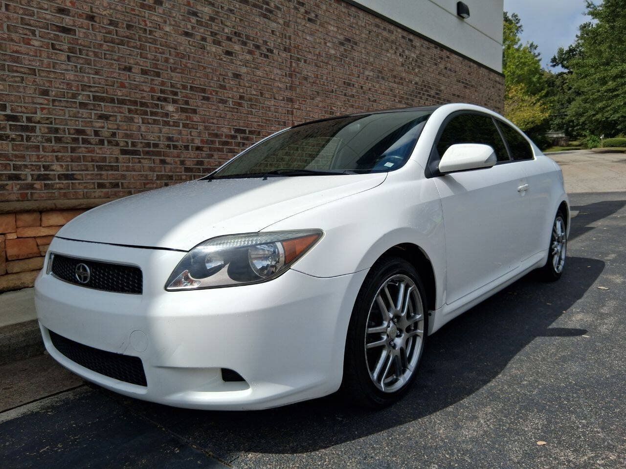 Used 2005 Scion tC FWD image 1