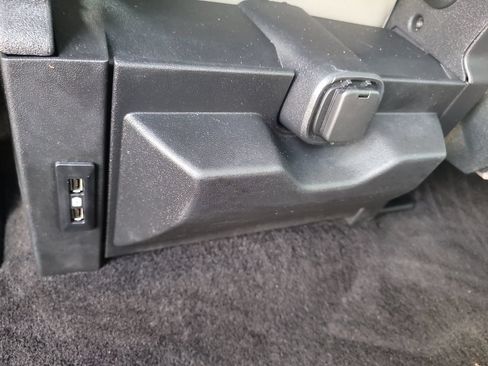 Used 2018 Ford F150 XLT AWD/4WD image 12