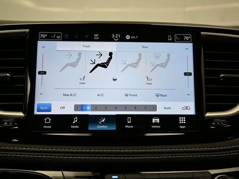 New 2026 Chrysler Pacifica Select w/ S Appearance Package AWD/4WD image 33