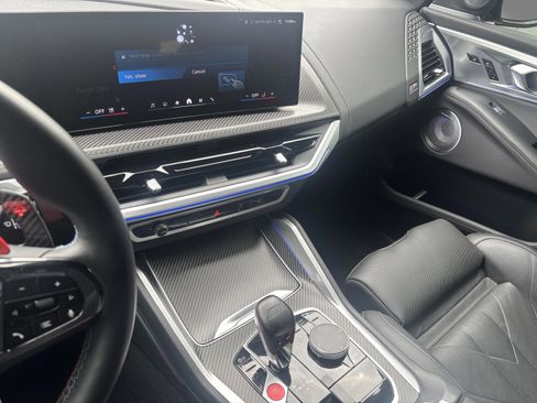 Used 2024 BMW XM image 12