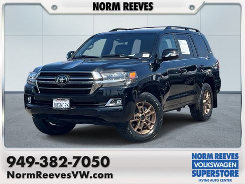 Used 2021 Toyota Land Cruiser Heritage Edition AWD/4WD image 1