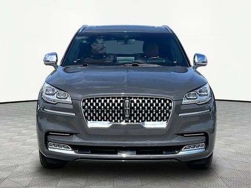 Used 2022 Lincoln Aviator Black Label w/ Dynamic Handling Package AWD/4WD image 3