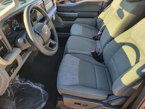New 2026 Ford F250 XLT w/ FX4 Off-Road Package image 6