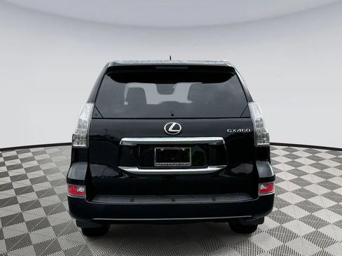 Used 2023 Lexus GX 460 Premium w/ Premium Package AWD/4WD image 3