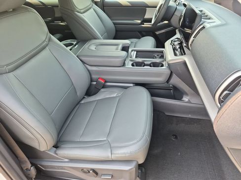 New 2027 Ford Expedition Active AWD/4WD image 21