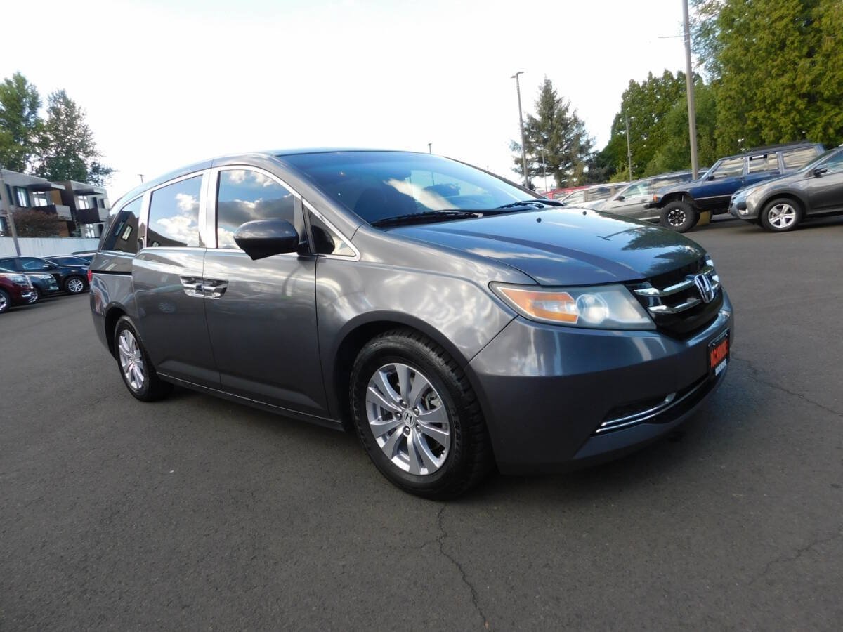 Used 2016 Honda Odyssey EX image 1