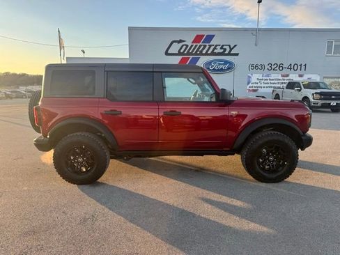 New 2026 Ford Bronco Badlands image 6