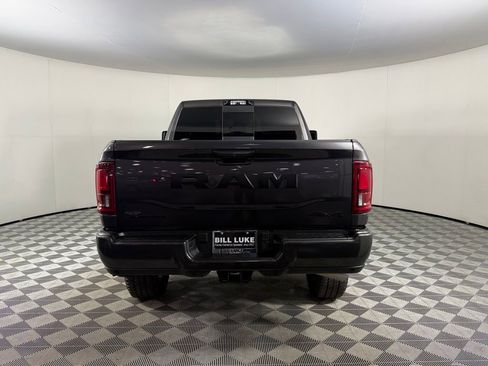 Used 2025 RAM 2500 Limited AWD/4WD image 10