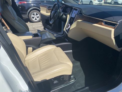 Used 2016 Tesla Model X 70D image 14