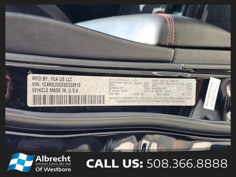 Used 2025 Dodge Durango GT AWD/4WD image 34