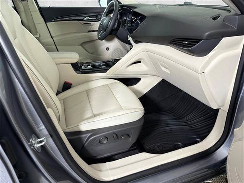 Used 2021 Buick Envision Essence FWD image 13