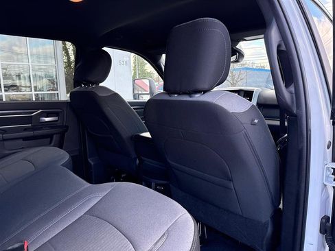 Used 2024 RAM 3500 Big Horn image 73