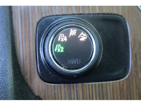 Used 2017 GMC Acadia SLE w/ LPO, Floor Liner Package AWD/4WD image 16