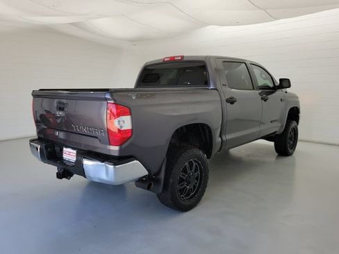Used 2017 Toyota Tundra SR5 w/ SR5 Upgrade Package RWD image 5