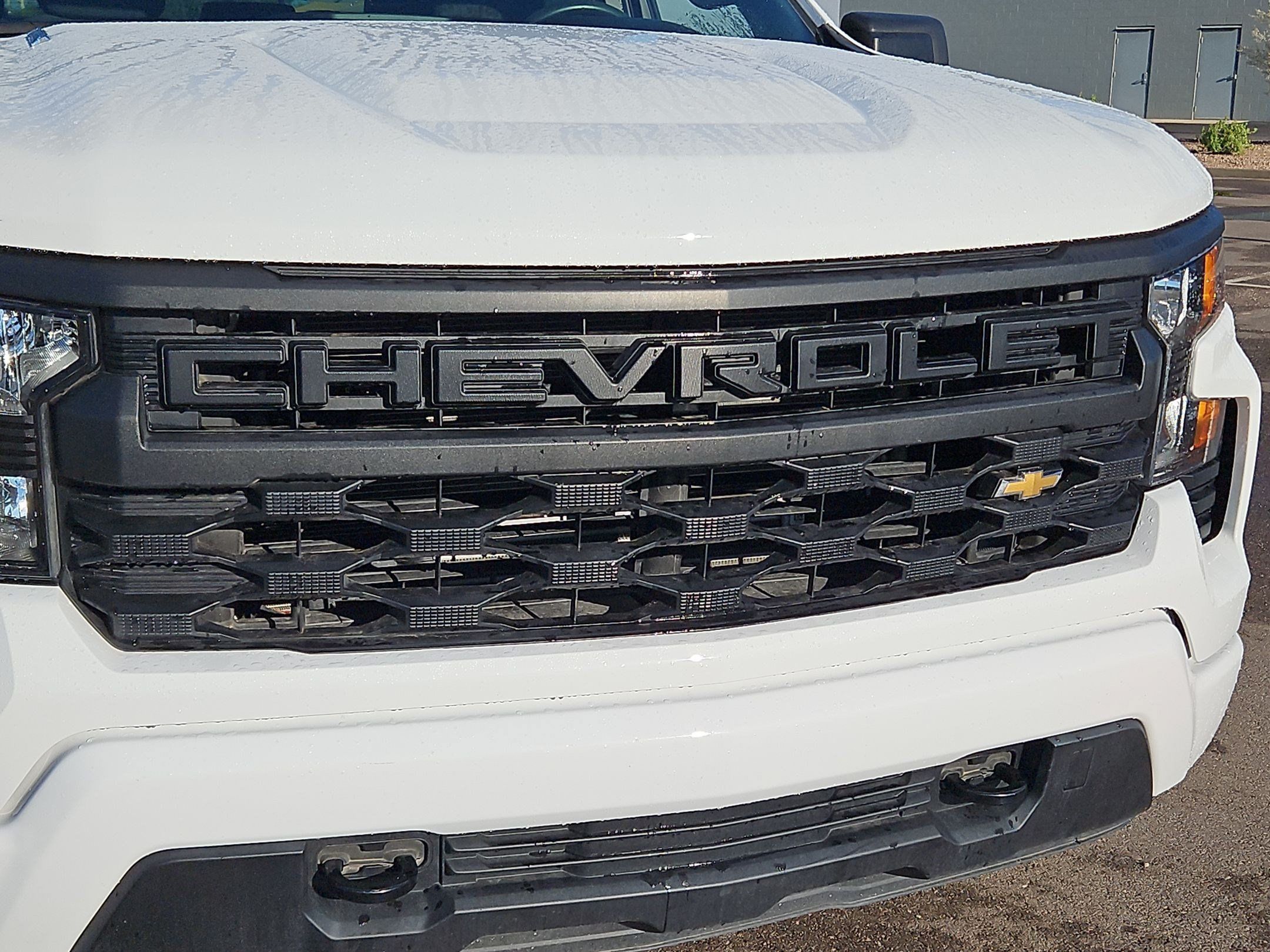 Used 2025 Chevrolet Silverado 1500 Custom RWD image 9