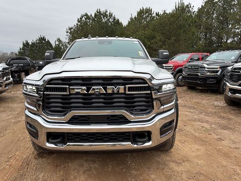 New 2026 RAM 5500 Tradesman image 3