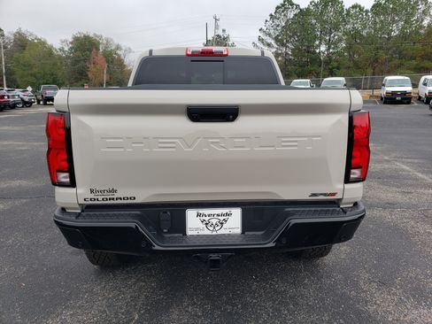 New 2026 Chevrolet Colorado ZR2 w/ Technology Package image 8