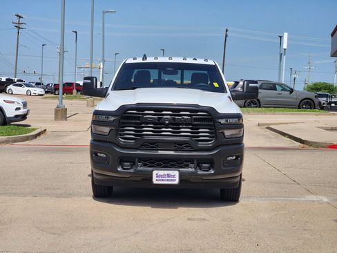 Used 2025 RAM 2500 Tradesman AWD/4WD image 6
