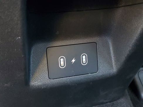 Used 2025 Hyundai Tucson SE image 11