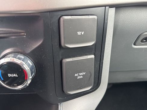 Used 2024 Ford F150 XLT w/ Mobile Office Package image 42