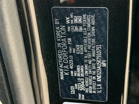 Used 2024 Kia Soul LX w/ Option Group 015 image 32