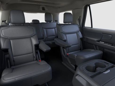 New 2026 Ford Expedition Active RWD image 13