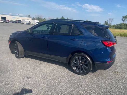 Used 2023 Chevrolet Equinox RS AWD/4WD image 6