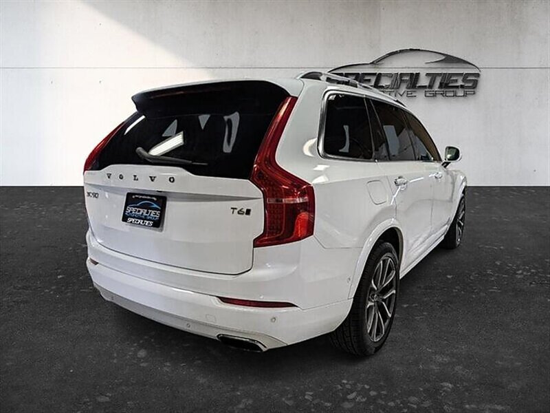 Used 2017 Volvo XC90 T6 Momentum w/ Vision Package AWD/4WD image 10