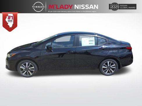New 2025 Nissan Versa SV w/ Trunk Package image 4