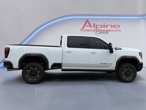 Used 2025 GMC Sierra 2500 AT4X AWD/4WD image 6