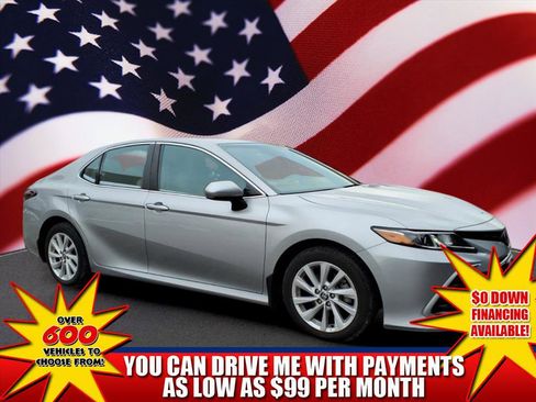 Certified 2023 Toyota Camry LE image 1
