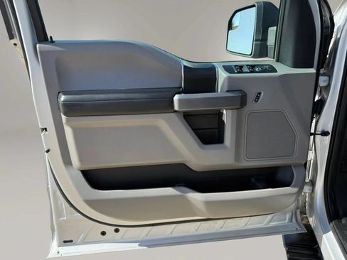 Used 2016 Ford F150 XLT w/ Trailer Tow Package AWD/4WD image 19