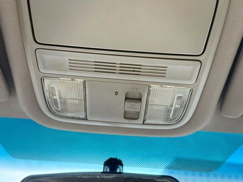 Used 2009 Honda Pilot LX image 18