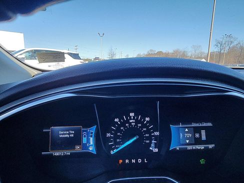 Used 2015 Ford Fusion Energi SE image 13