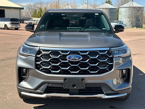 Used 2025 Ford Explorer Platinum w/ LUX Leather Package image 37