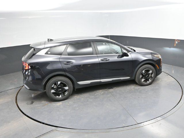 Used 2026 Kia Sportage LX AWD/4WD image 31