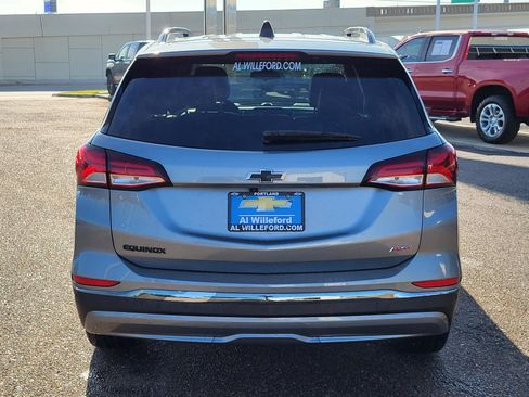 Used 2023 Chevrolet Equinox RS w/ LPO, Floor Liner Package image 4