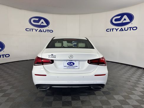 Used 2022 Mercedes-Benz A 220 image 4