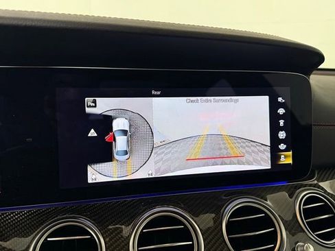 Used 2022 Mercedes-Benz E 53 AMG 4MATIC Sedan image 37