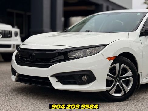 Used 2018 Honda Civic LX image 2